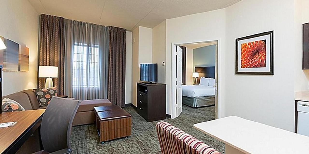 Staybridge Suites Lincolnshire By Ihg 외부 사진