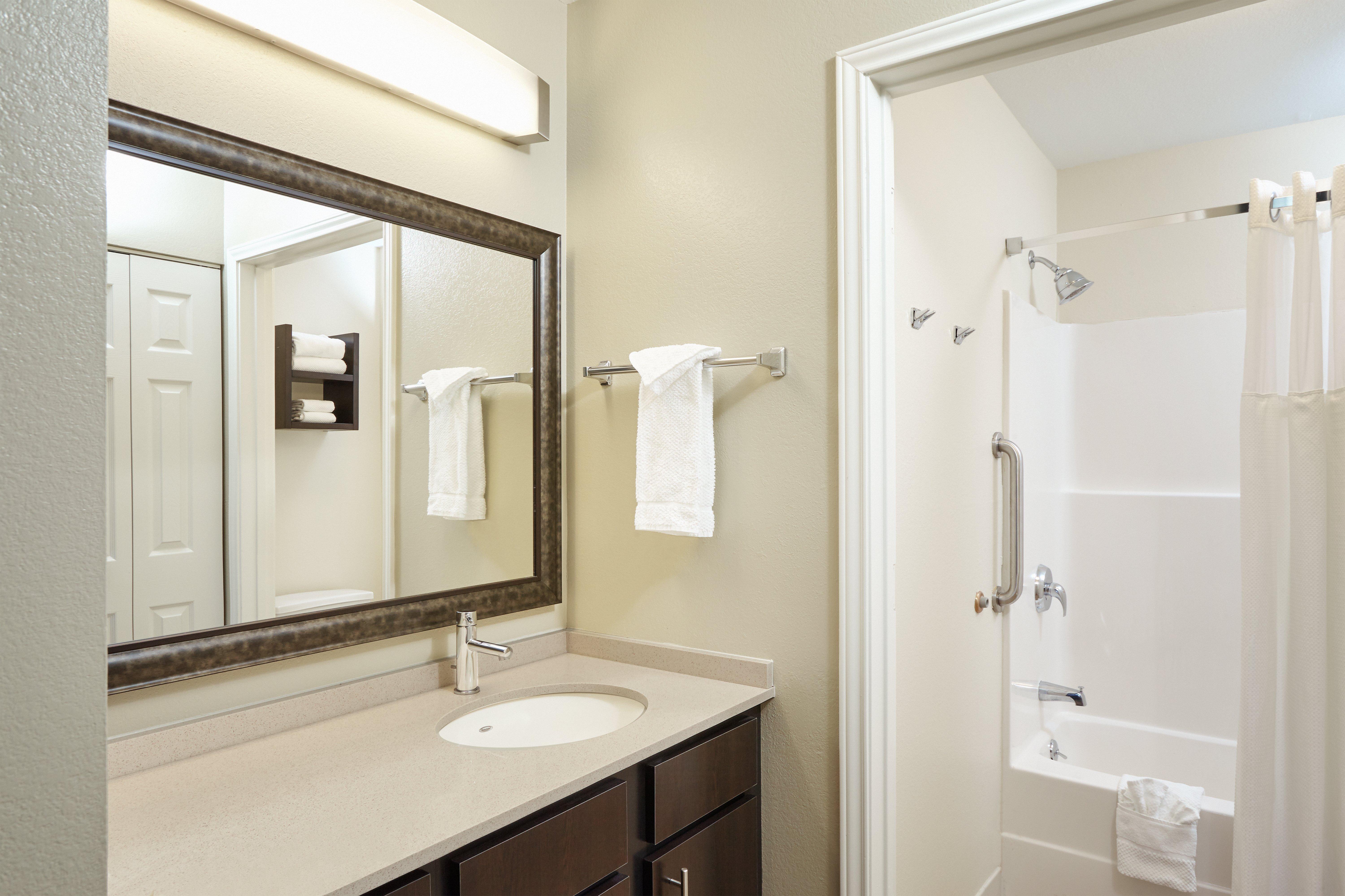 Staybridge Suites Lincolnshire By Ihg 외부 사진