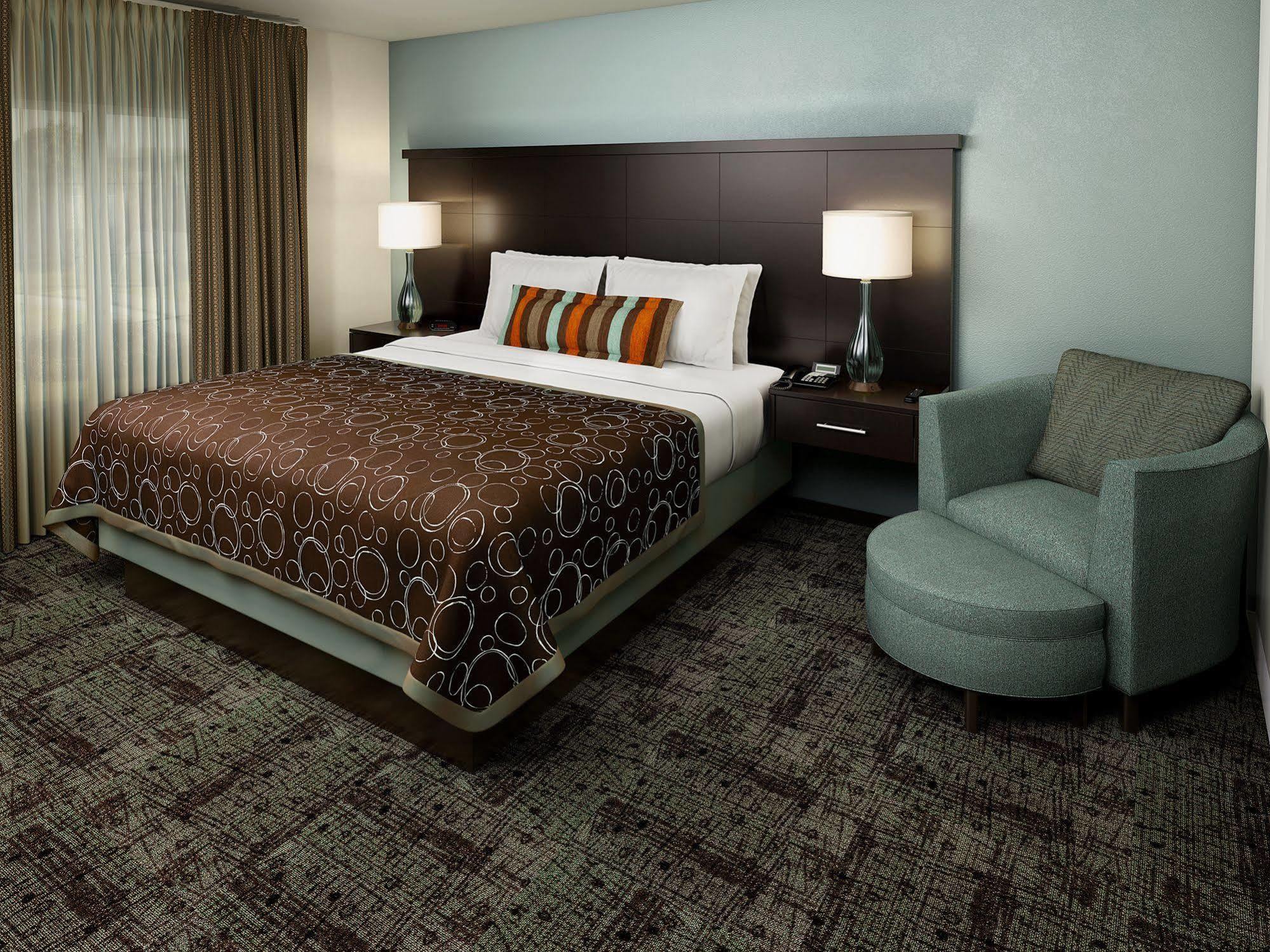 Staybridge Suites Lincolnshire By Ihg 외부 사진