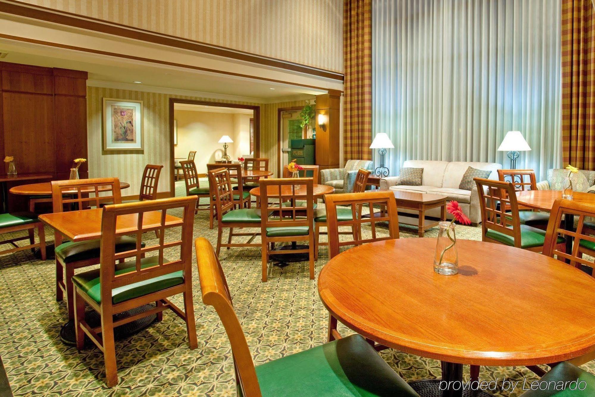 Staybridge Suites Lincolnshire By Ihg 레스토랑 사진